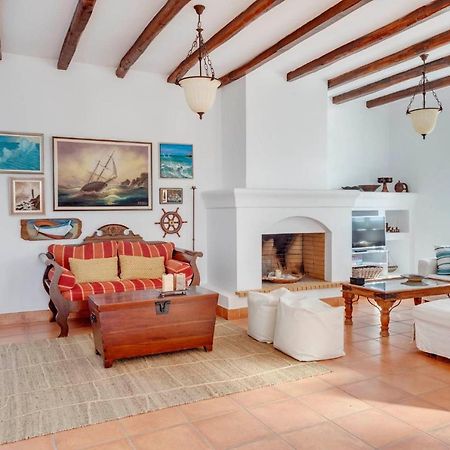 Cycladic Aura - Traditional Holiday Cottage ฟินิกัส ภายนอก รูปภาพ