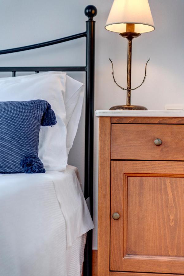 Cycladic Aura - Traditional Holiday Cottage ฟินิกัส ภายนอก รูปภาพ