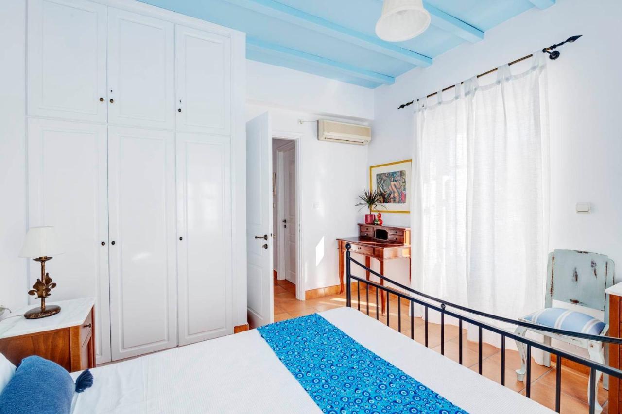 Cycladic Aura - Traditional Holiday Cottage ฟินิกัส ภายนอก รูปภาพ